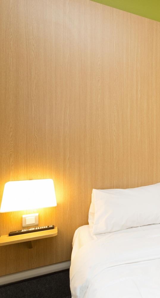 B&B Hotel Quimper Nord Douarnenez Екстериор снимка