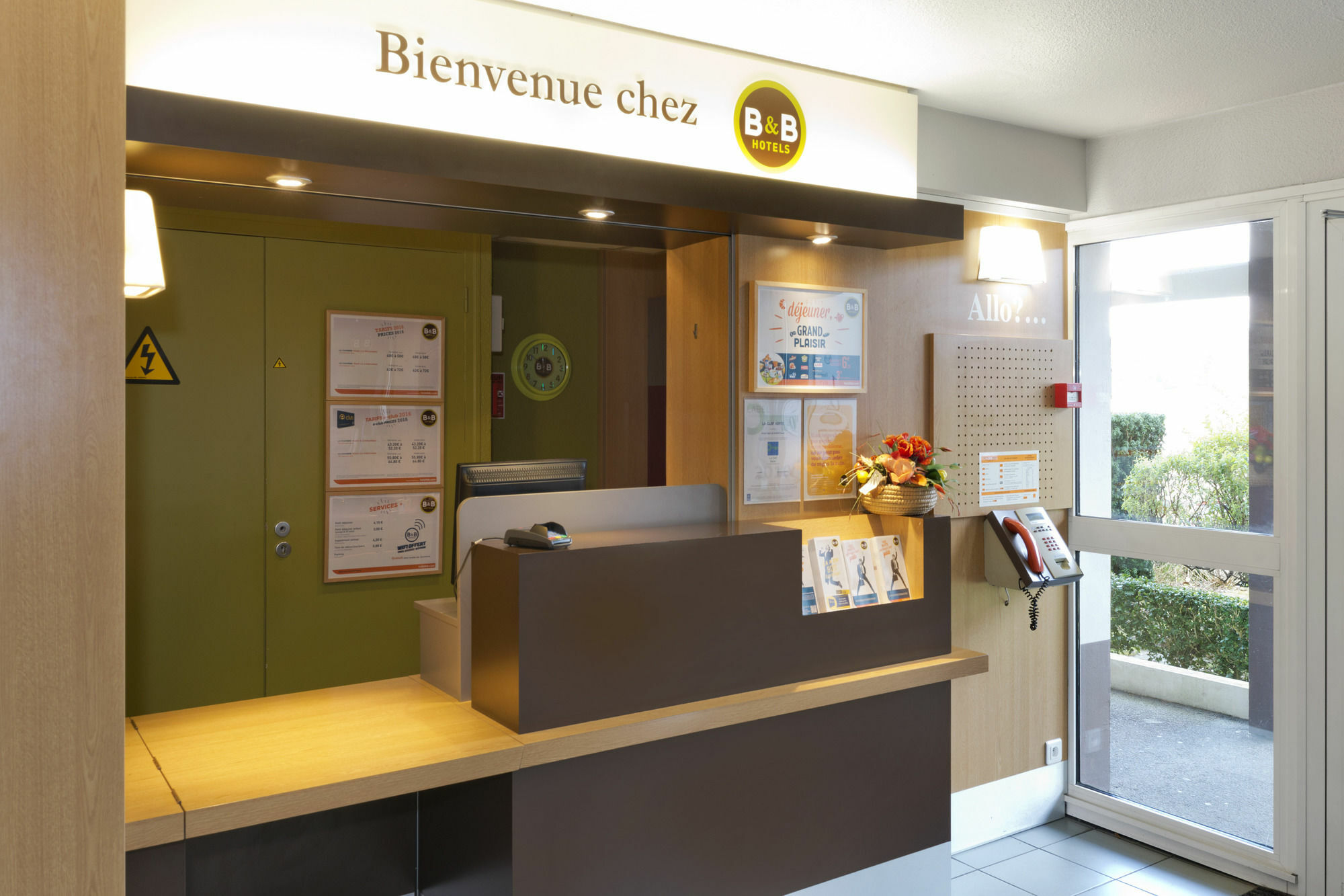 B&B Hotel Quimper Nord Douarnenez Екстериор снимка