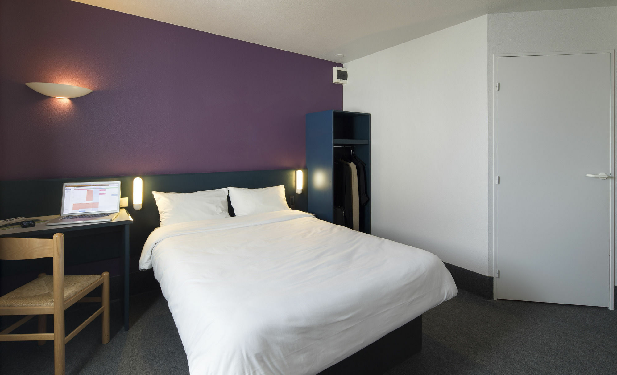 B&B Hotel Quimper Nord Douarnenez Екстериор снимка